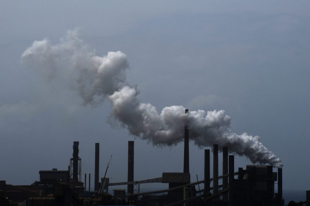 Port Kembla steelworks would receive a huge boost from extending the coal mine. (Photo: Dean Lewins/AAP PHOTOS)