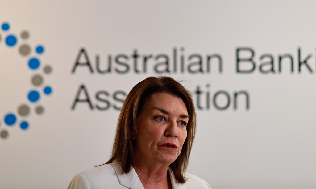 Anna Bligh has resigned from the Medibank board (Photo: AAP Image/Paul Braven)