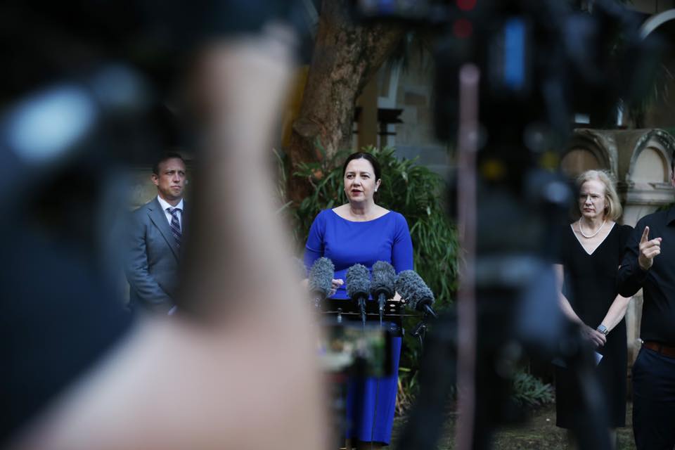 Thumbnail for Centrelink swamped as system crashes amid scramble for benefits