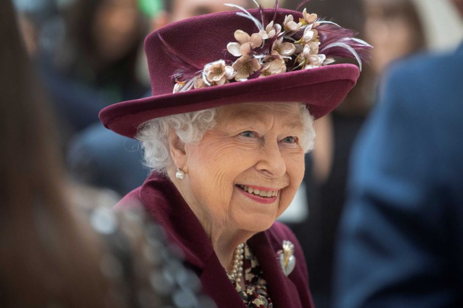 Thumbnail for Queen’s rare address rallies ‘generation as strong as any’