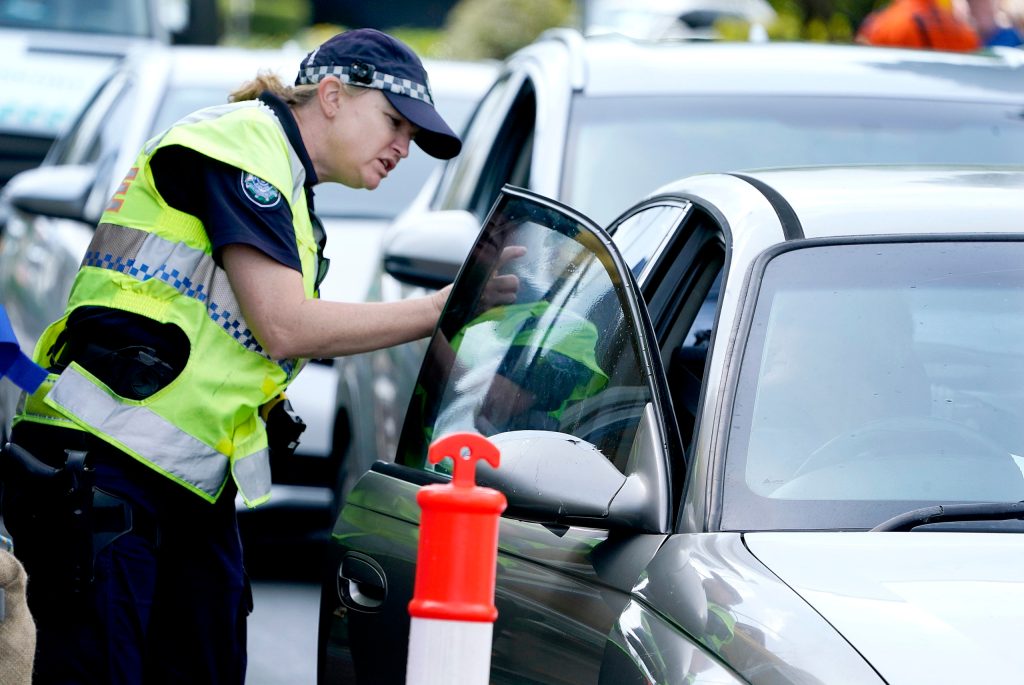 Thumbnail for New report says Queensland, WA right to keep their borders closed