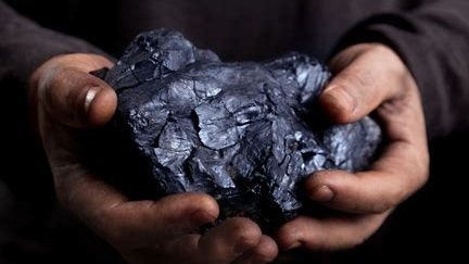 Thumbnail for Bluff mine to close by end of year as prices fall and costs rise