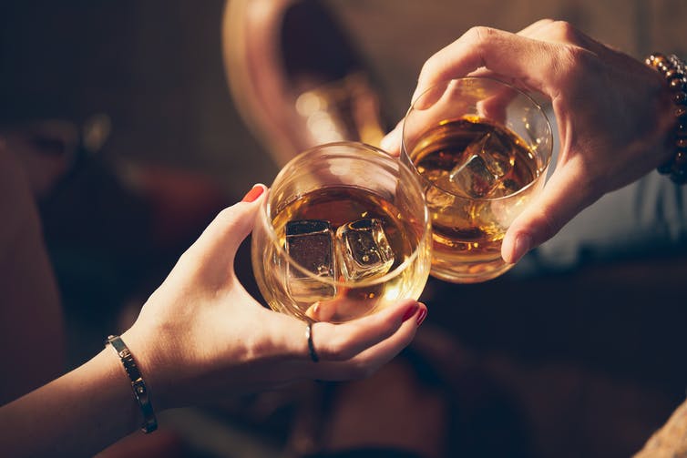 14 per cent of Australians reported they were drinking more than usual during April. (Photo: Shutterstock)