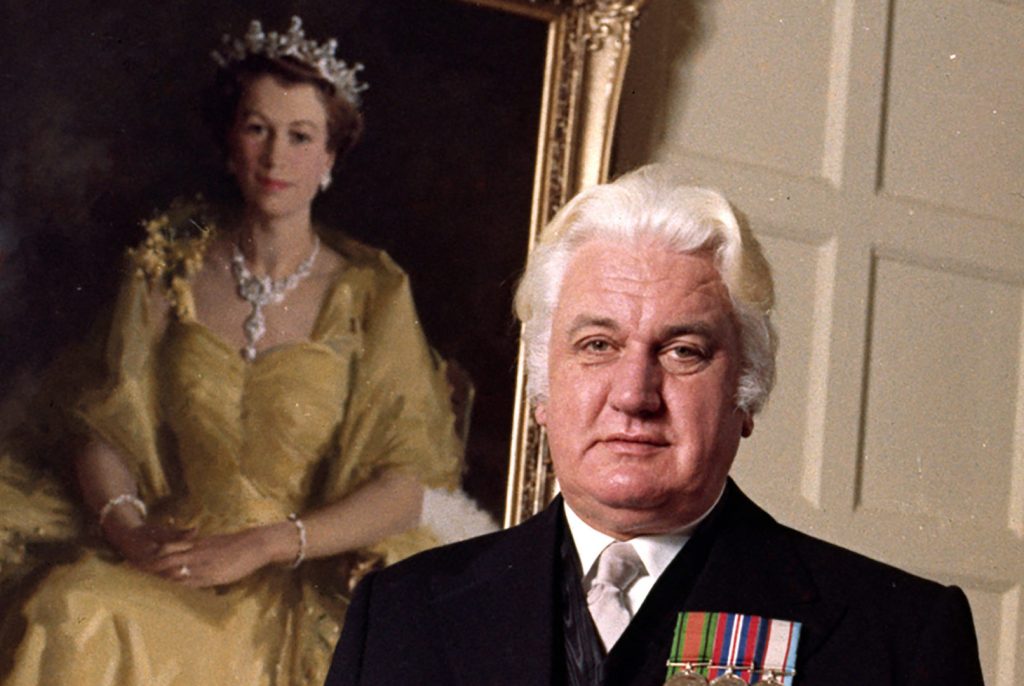 Thumbnail for Letters prove Queen ‘played no part’ in dismissal, say Palace