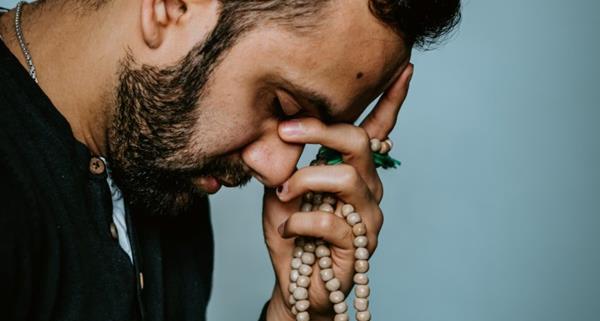 (Photo: Unsplash: ashkan-forouzani)