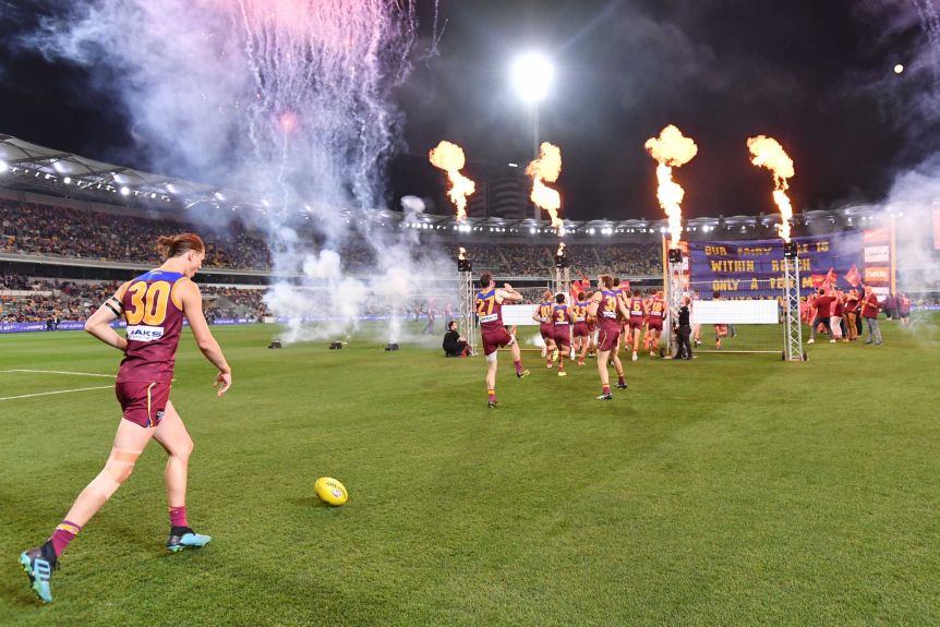 Thumbnail for Feeding meat to vegetarians, perhaps, but Gabba final a bold new step in code wars