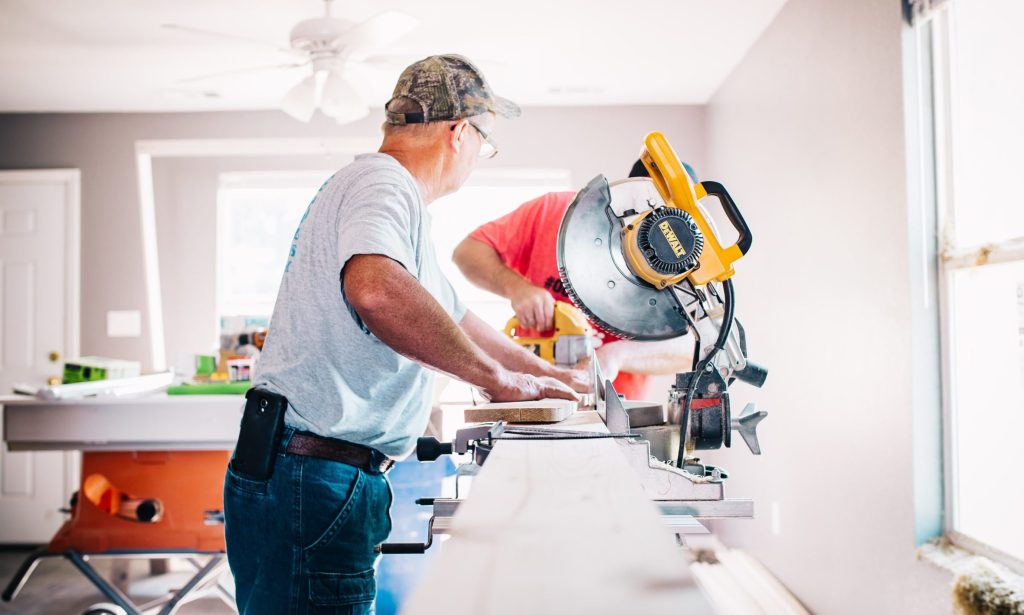 Thumbnail for No skiing or cruising holidays, so Queenslanders spend up on renovations