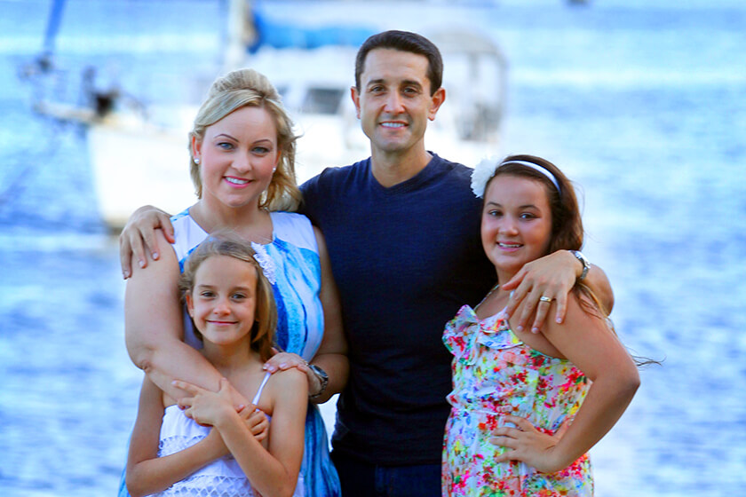 Queensland's likely new Premier, David Crisafulli, with his family on the Gold Coast (pic: Deb2020)