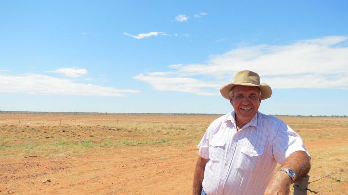 Diamantina grazier Geoff Morton from Roseberth Station hopes good rain will follow the heatwave. (Photo: ABC)