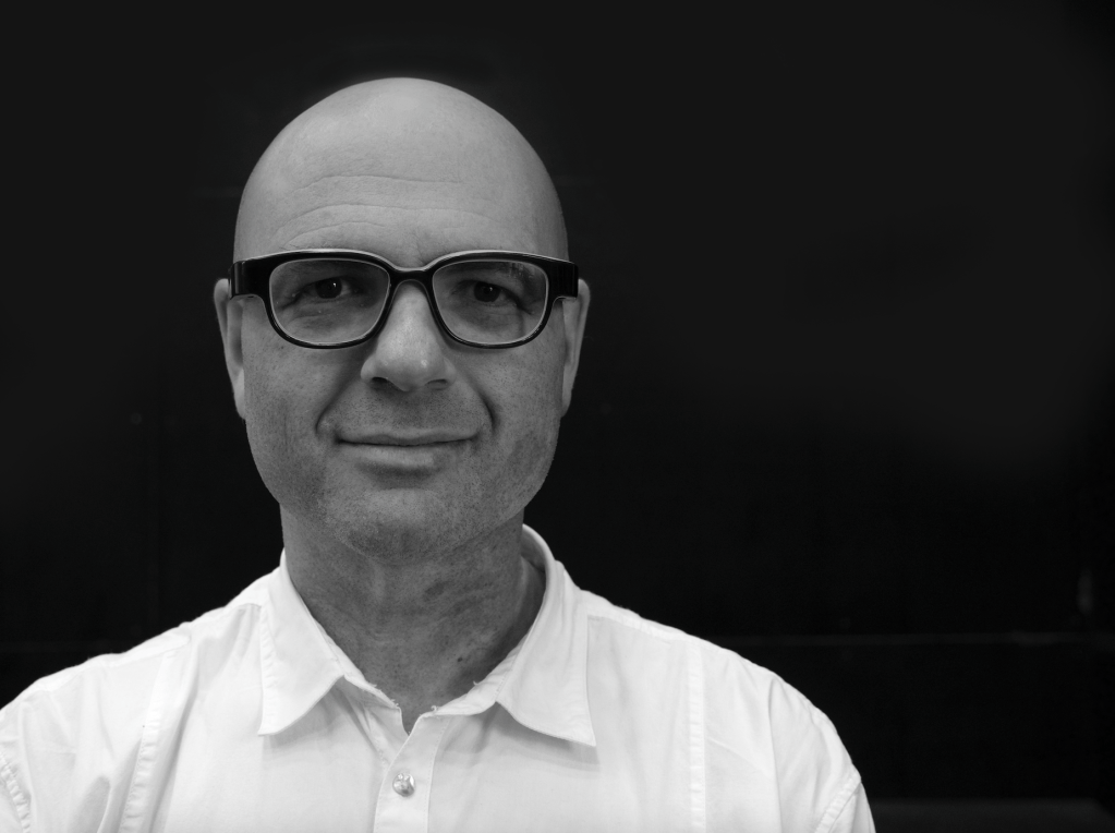 Thumbnail for 10 Questions – Yaron Lifschitz, artistic director, Circa