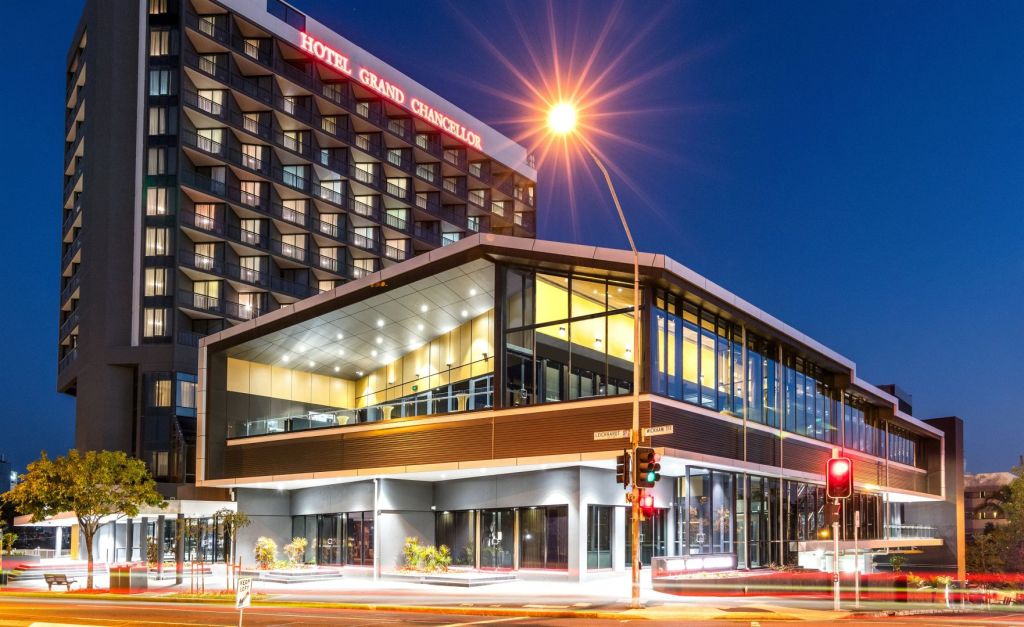 Brisbane's Hotel Grand Chancellor has a COVID-19 cluster.