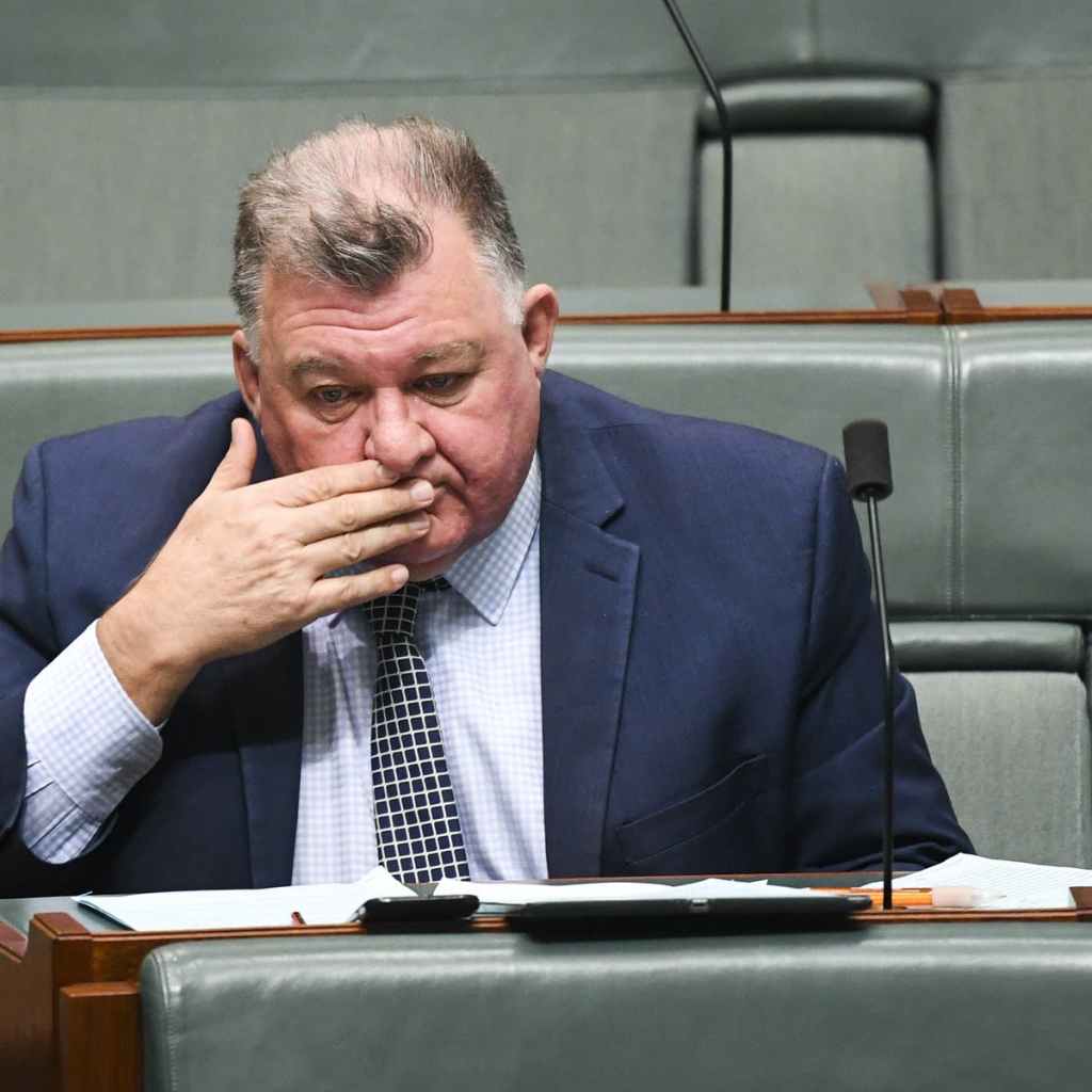 Thumbnail for Rogue Liberal Kelly throws his hat into the ring with Palmer