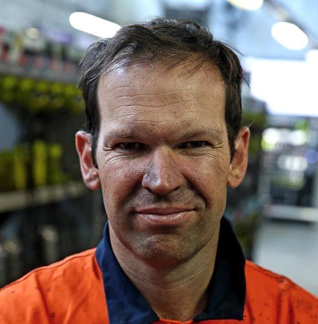 Thumbnail for Canavan prods business to forget rainbow flags and back Team Australia