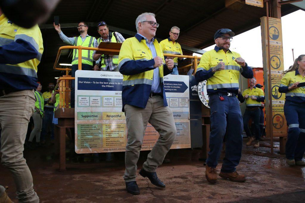 Thumbnail for PM surveys cyclone damage, commits to climate change boost