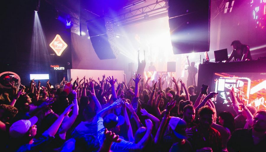 Thumbnail for Darn it: Man loses human rights claim over nightclub’s refusal to let him wear one sock