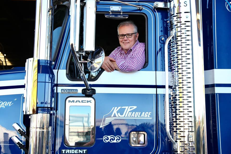 Prime Minister Scott Morrison has outlined seven key elements vital for keeping our manufacturing on track. (Facebook)