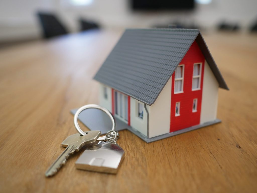 Thumbnail for Retirees and first home buyers set to benefit from superannuation changes