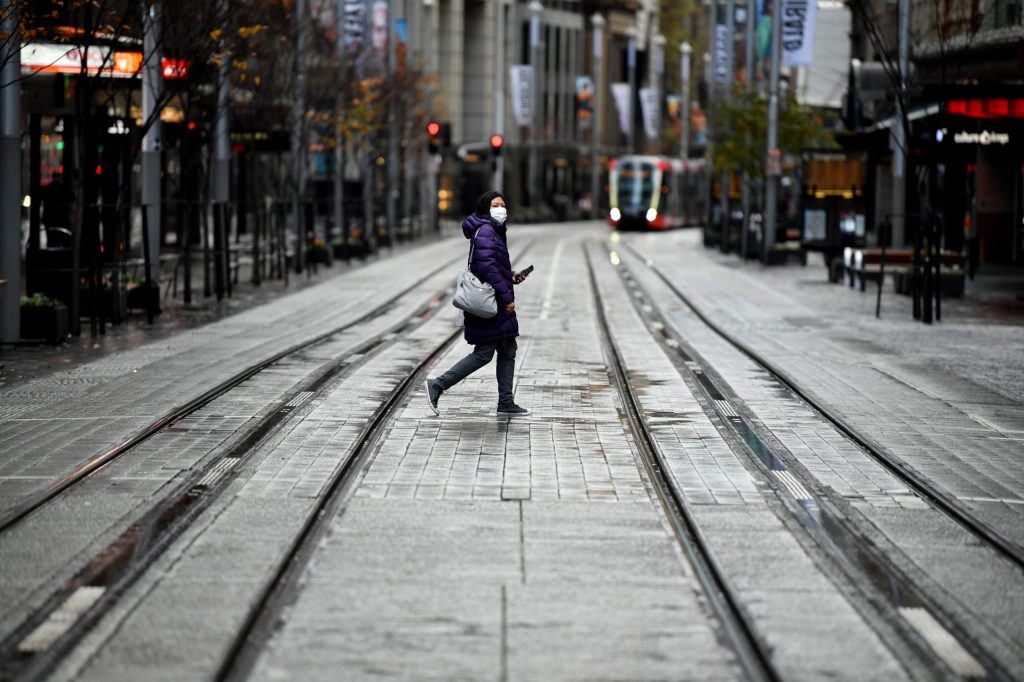 Lockdowns have slashed economic growth, according to the banks (AAP Image/Joel Carrett) 