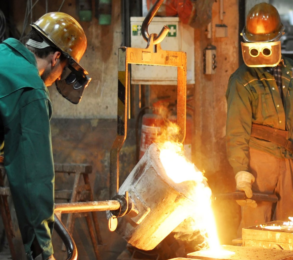 Thumbnail for Green metals, making body parts and eating algae may be the future for Queensland