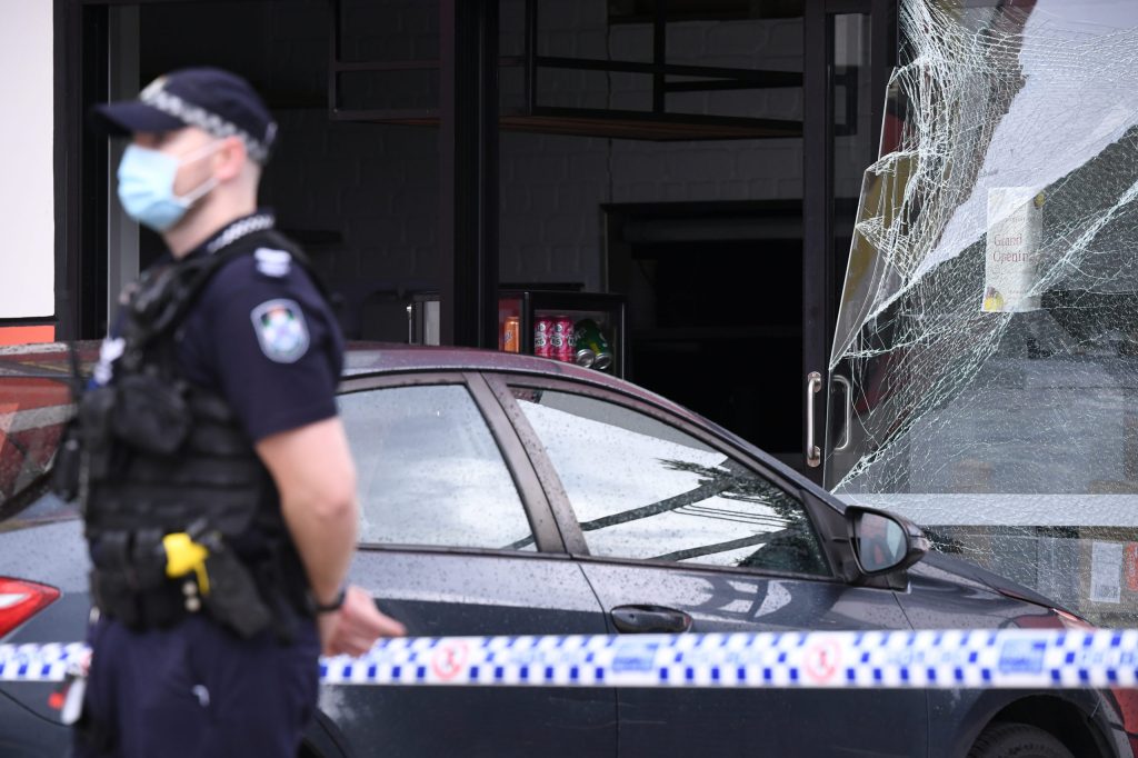 Thumbnail for Pair suffer serious burns in Gold Coast gas bottle explosion