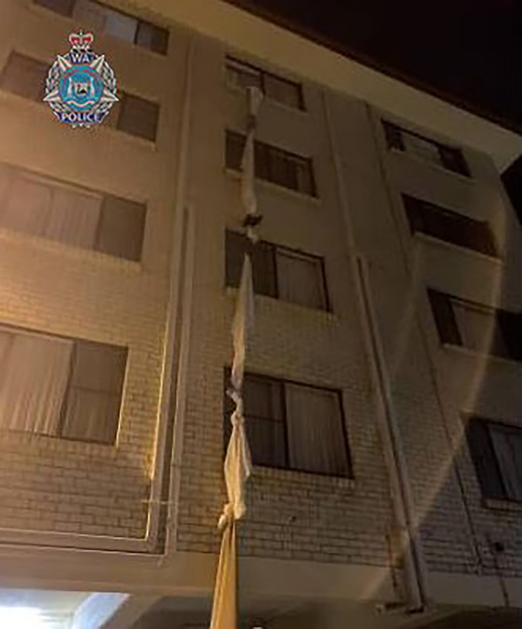 A supplied image shows a rope made of bedsheets used by a Queensland man to escape hotel quarantine in Perth, Tuesday. (AAP Image/Supplied by WA Police) 