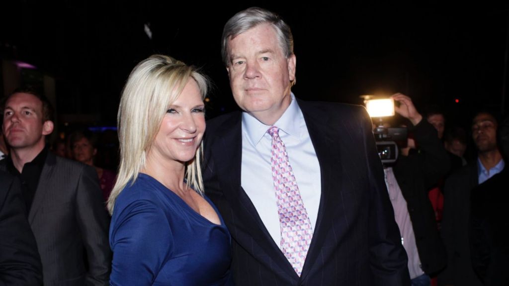 Former Channel Nine and Channel Seven leader David Leckie, pictured with wife Skye, has died at 70. (File image).