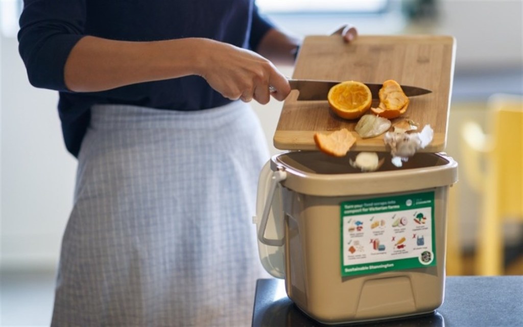 Thumbnail for FOGO good to go in Lockyer as council targets food waste