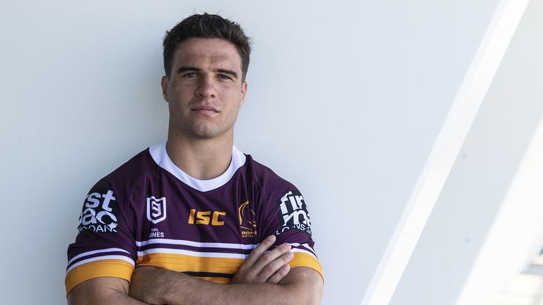 Thumbnail for Once seen as a saviour, unwanted Bronco packs his bags for England