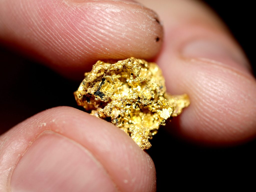 Thumbnail for Miners now going for gold as exploration for coal slumps 20 per cent