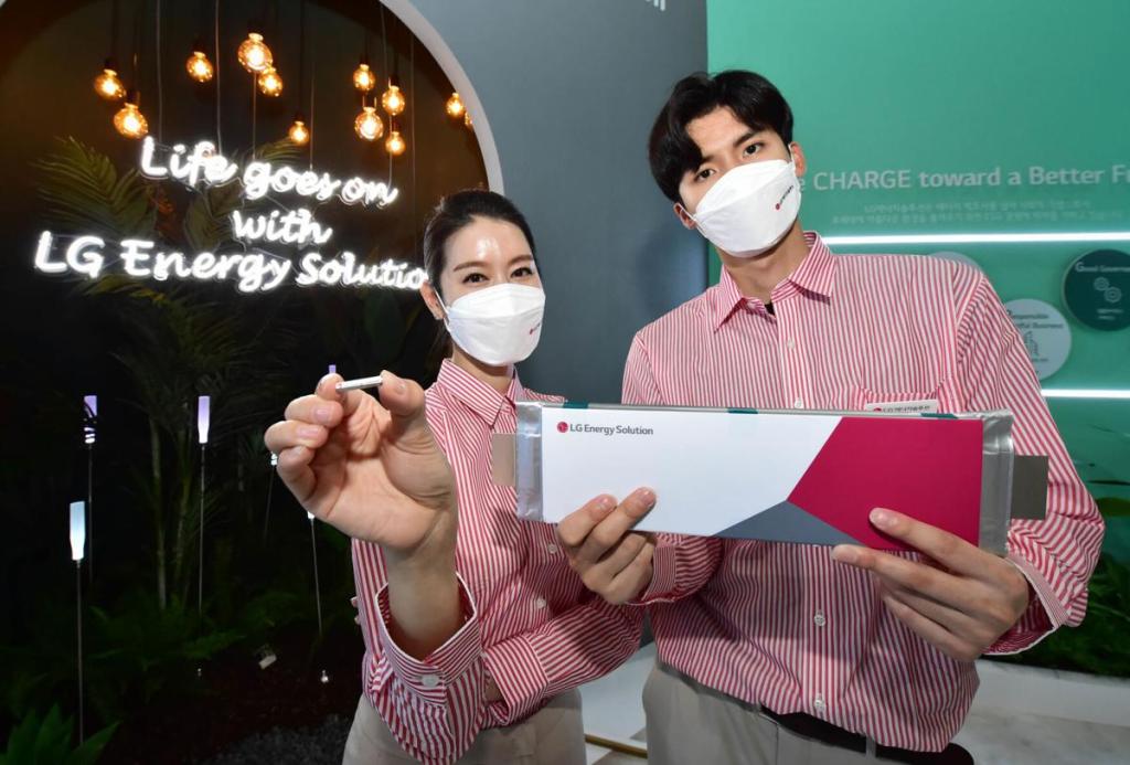 Thumbnail for Korean battery giant takes a big punt on $1.5b Qld nickel, cobalt project