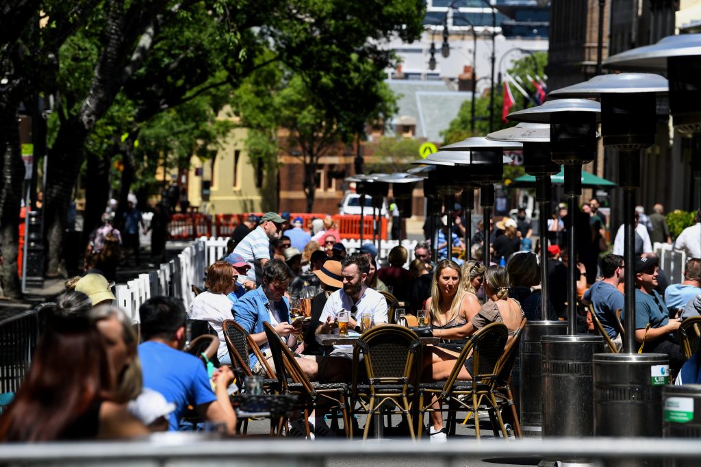 Thumbnail for Omicron overload: Experts say NSW may have 25,000 cases a day within weeks