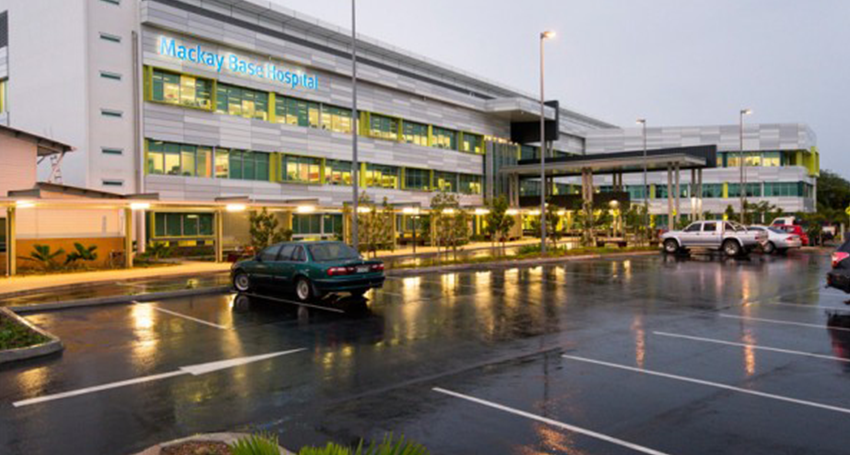 Mackay Base Hospital, facing a probe over maternity complaints, has lost its accreditation for training obstetricians and gynaecologists. (File image).