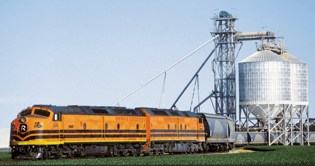 Thumbnail for Aurizon changes track, steps away from coal in $2.35b deal