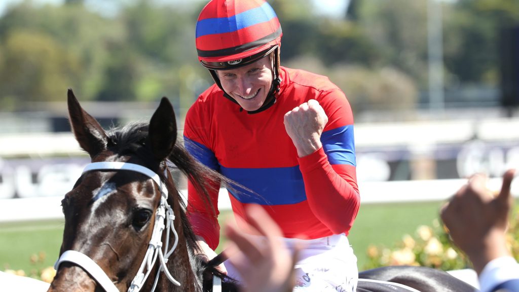 Thumbnail for Sweet ride: Verry Elleegant claims 2021 Melbourne Cup