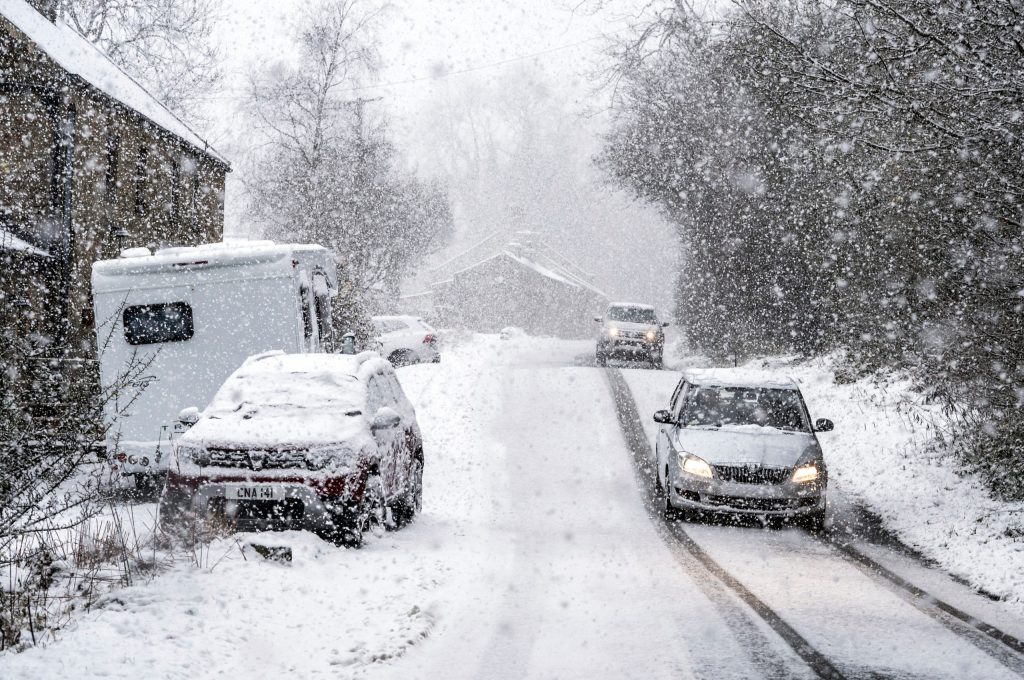 Thumbnail for Gin and bear it: British super-storm leaves 61 people trapped in a pub