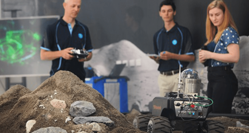 Thumbnail for Fly me to the moon: CSIRO teams up with Boeing in major tech deal