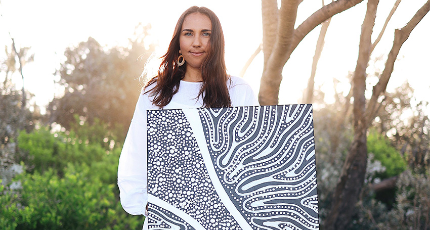 Thumbnail for Strong women help unveil true colours for Gold Coast indigenous artist