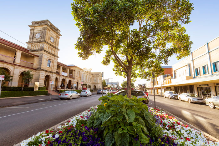 Thumbnail for Despair on the Downs: Toowoomba tops nation for financial stress