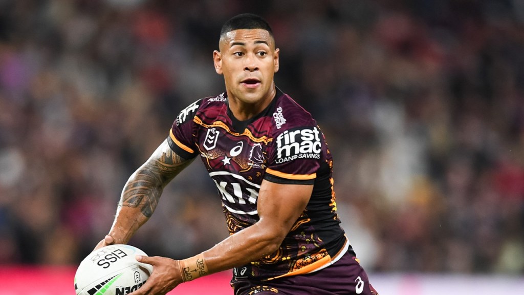 Thumbnail for Quick tap: Broncos cut fullback loose just two games into season