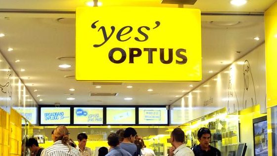 Thumbnail for Government ‘throwing everything’ at Optus breach as FBI joins the fray