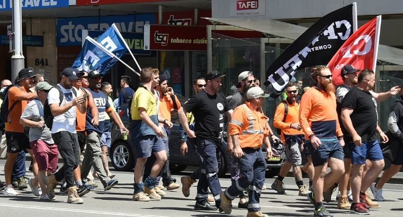 Thumbnail for State Labor needs to take a long hard look at itself post-election, says CFMEU