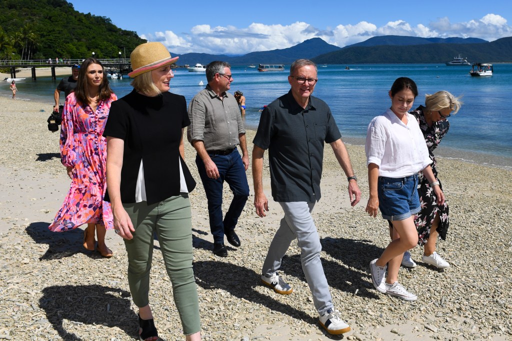 Thumbnail for How good is Queensland? Albo to bring his entire cabinet here to find out