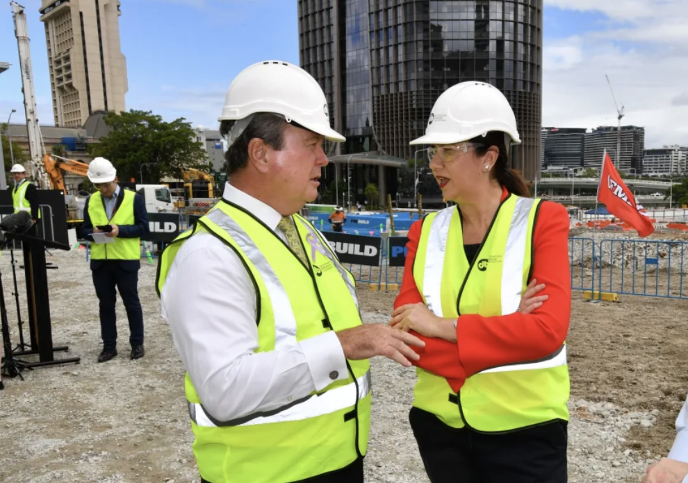 Former Star Entertainment Executive Director John O'Neill, pictured with Premier Anastacia Palaszczuk at the Queen's Wharf construction site. (AAP Photo).