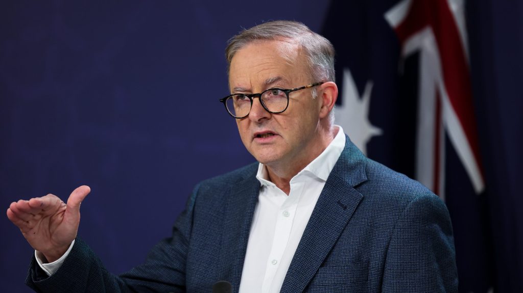 Thumbnail for Republic referendum ‘unlikely’ to happen before next poll: Albo