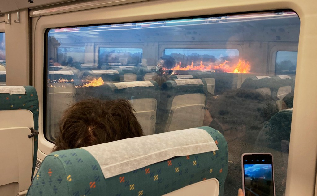 Thumbnail for The trains in Spain stop mainly near the flames – but should they?