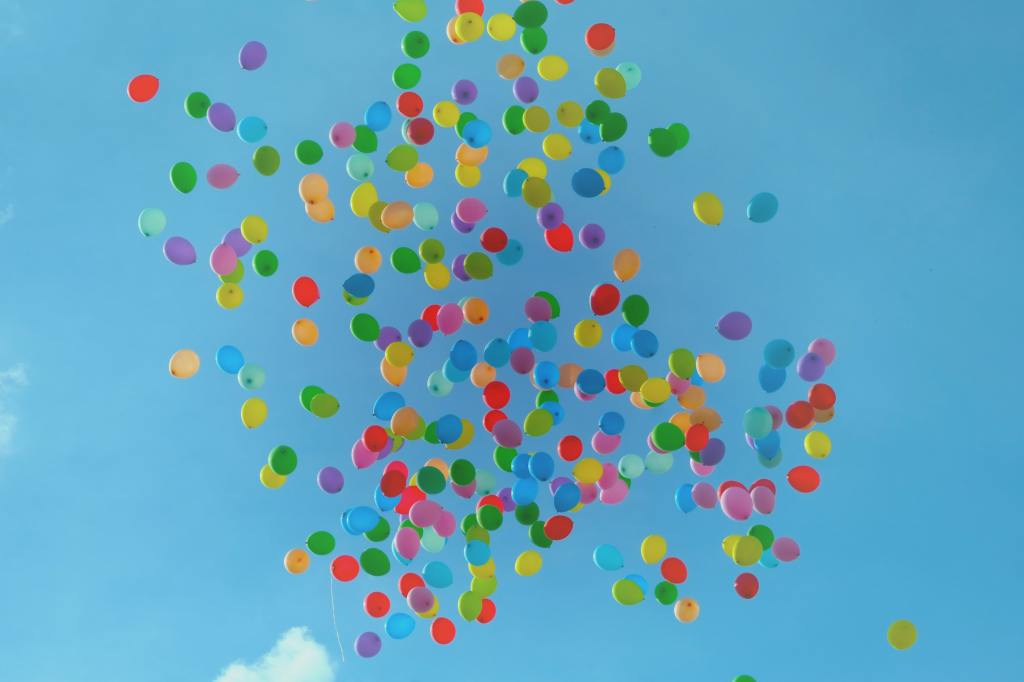 Thumbnail for Balloon goes up on extending state’s plastics ban