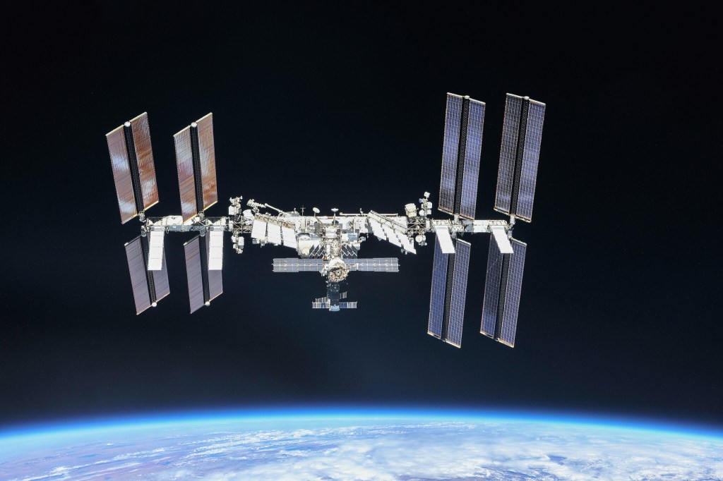 Thumbnail for Russia to leave space station by 2024, will build its own orbiting outpost