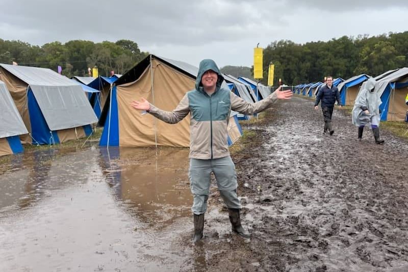 Thumbnail for Powerful system moves south, leaving one dead and thousands ankle-deep in ‘Splendour’