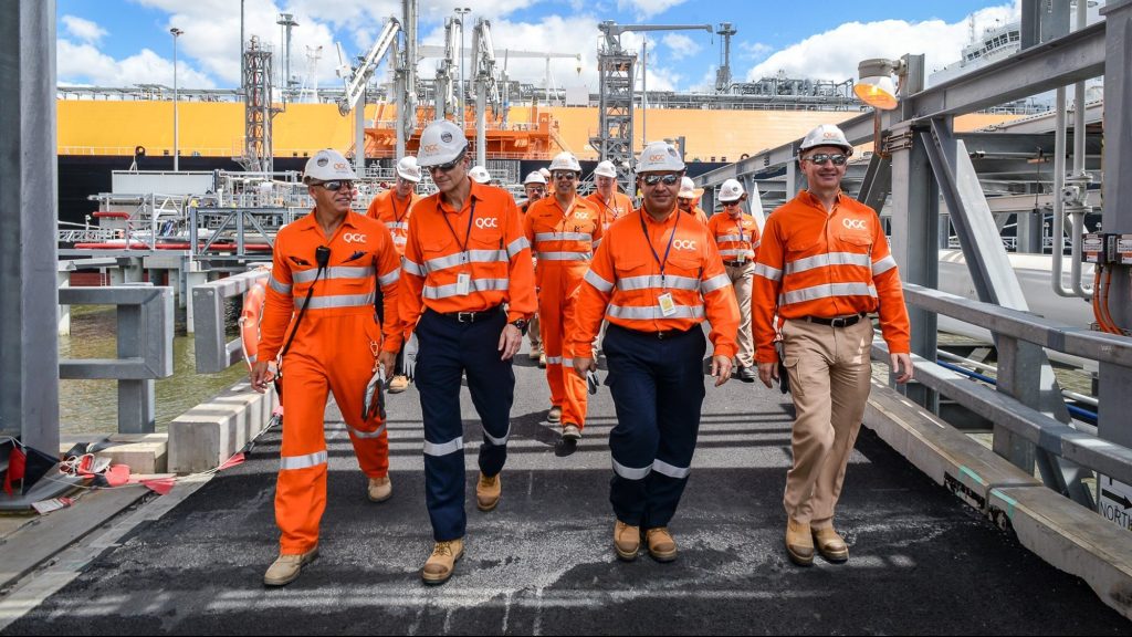 Thumbnail for Shell pauses big domestic gas sale over ‘short sighted’ price cap plans