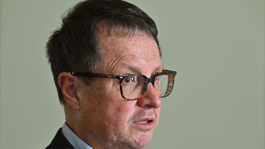 Australian Medical Association AMA President Professor Steve Robson says, the AMA has called for the medical and health advice to be made public that informed National Cabinet’s decision to reduce the COVID isolation period from seven to five days. (AAP Image/Mick Tisikas)
